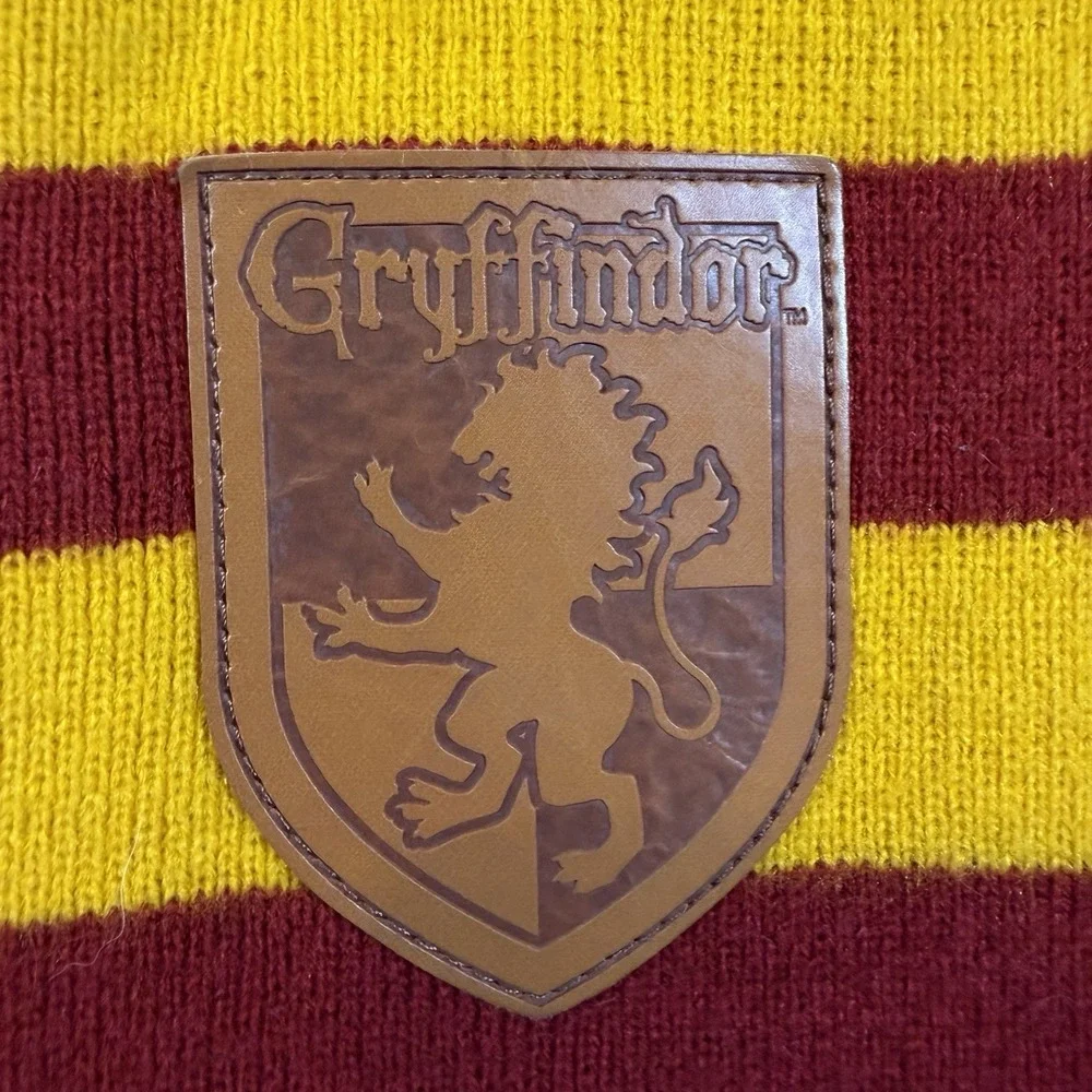 Spirit Halloween Harry Potter Gryffindor Scarf Costume‎